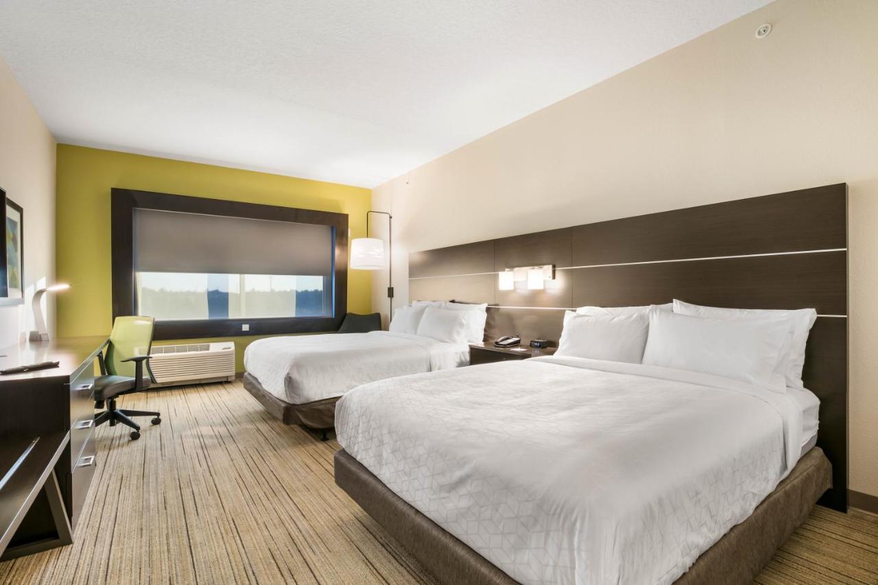 Holiday Inn Express & Suites Jacksonville - Town Center By Ihg Exterior photo